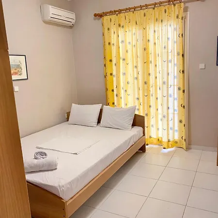 Alexandros ポルト・ヘリ