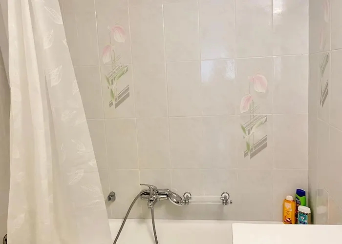 Alexandros * بورتو خيلي